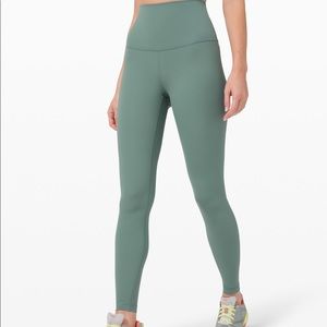 LuluLemon wunder under super high rise tights